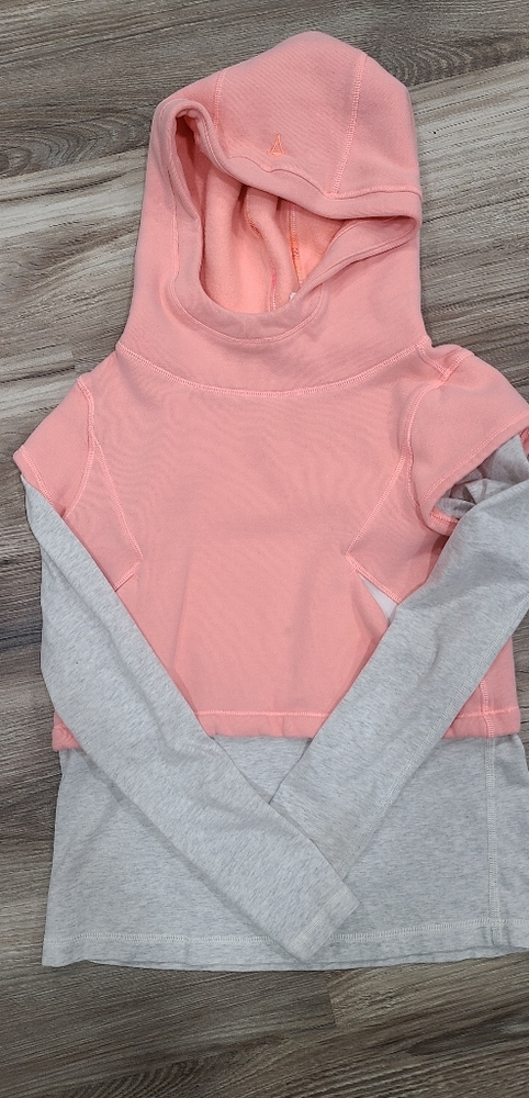 Ivivva Sweatshirt